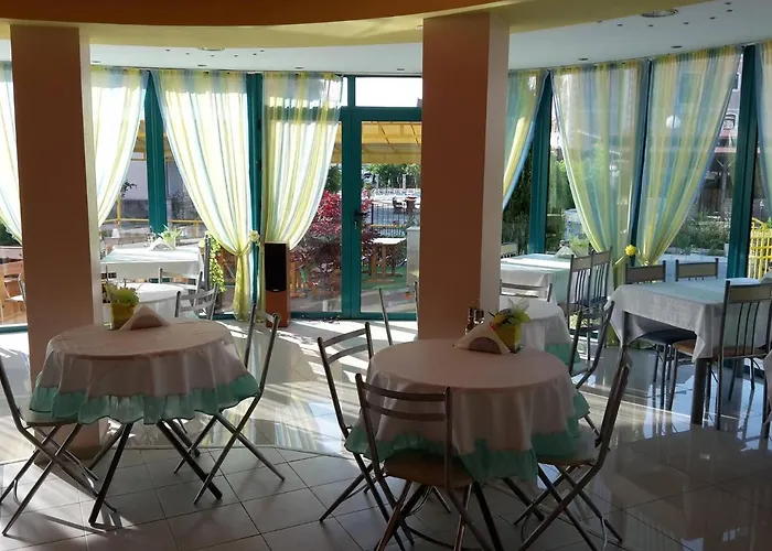 Sania 2* 奥布佐尔